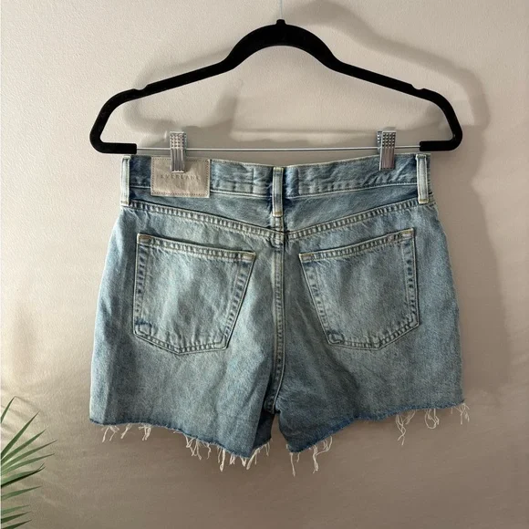 NWT Everlane The Relaxed '90s Short Vintage Sunbleached Blue - Picture 3 of 7